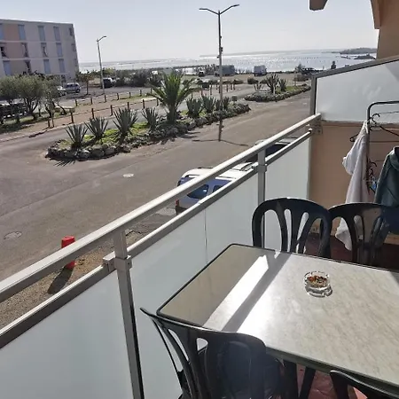 Apartment Magnifique T2 4 Personnes A 300m De La Avec Piscine Couverte Au Rdc